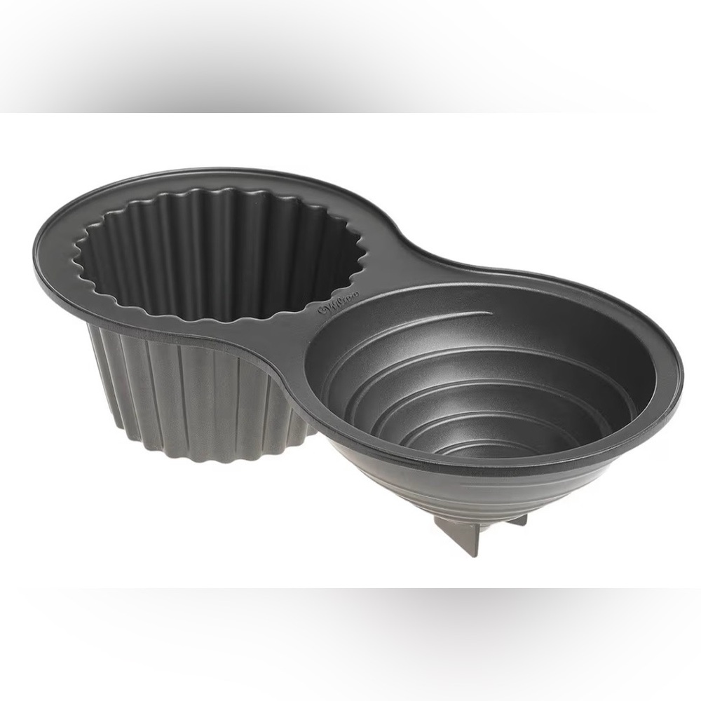 🩷 WILTON; Dimensions Giant Cupcake Pan; Perfect for any Birthday/Holiday/Event!